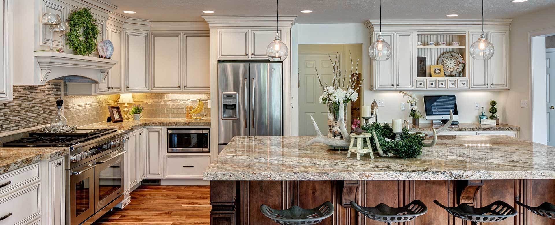 White Kitchen Cabinets